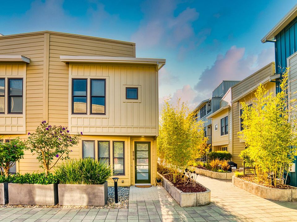 1st image of 896 Altaire Walk