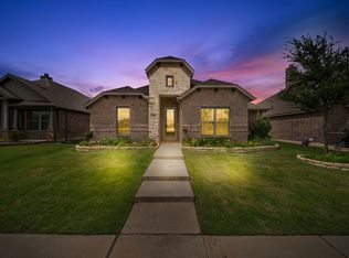 481 Washington Ave, Waxahachie, TX 75165