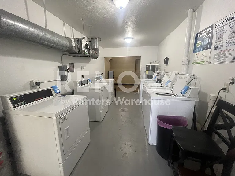 2402 Ecuadorian Way #28 — Photo 23