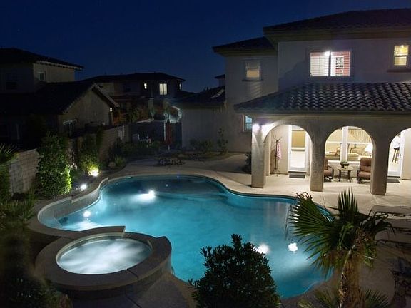 2nd image of 709 Chervil Valley Dr