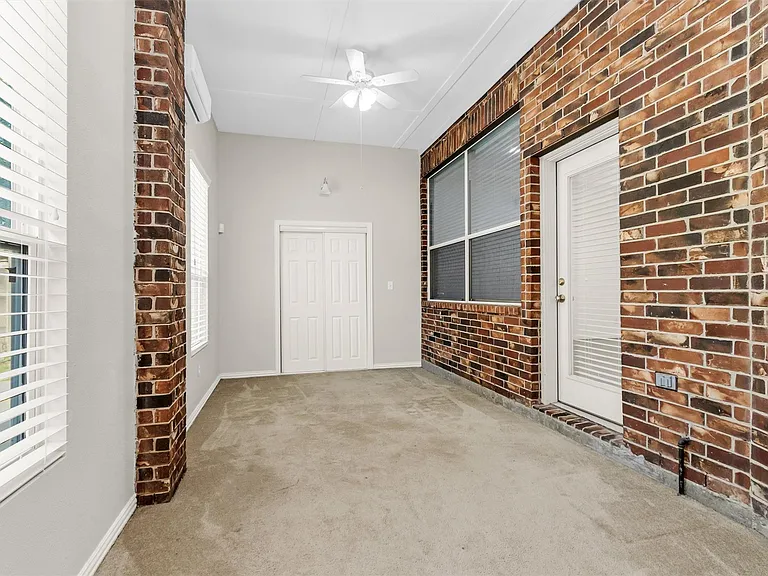 21085 Ramrock Cir — Photo 20