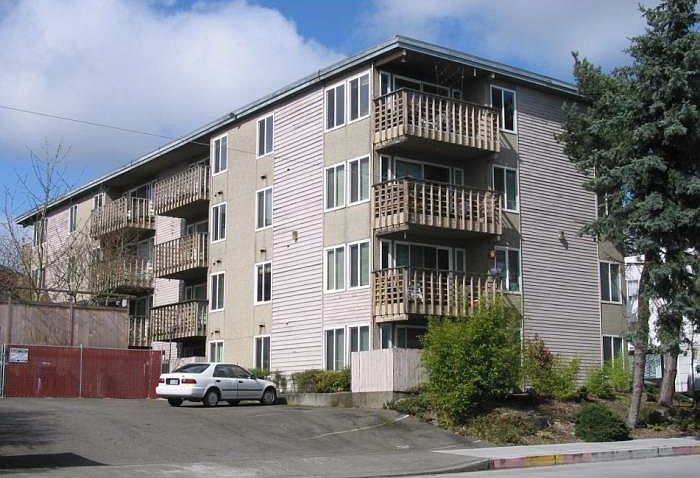 1st image of 3401 NE 65th St APT 102