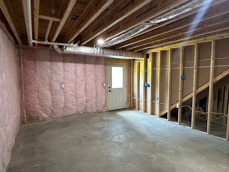 165 Mesa Dr — Photo 73