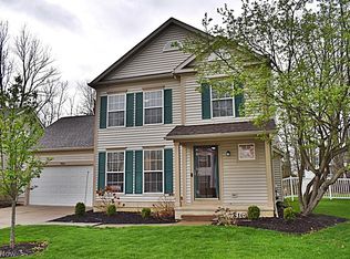 7816 Benton Ln, Hudson, OH