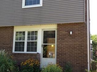 236 E Commons Dr, Cranberry Twp, PA 16066