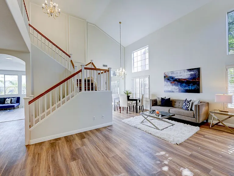 20340 Channing Ln — Photo 7