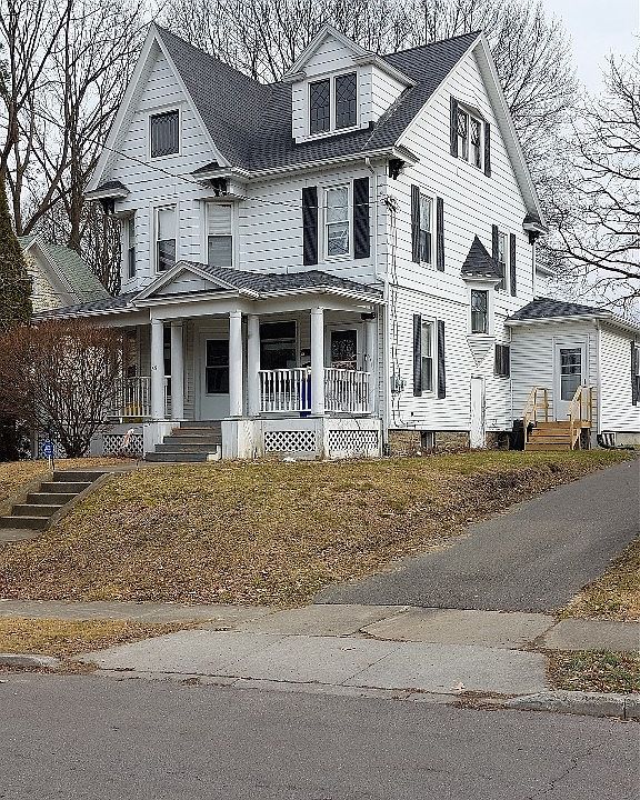 1st image of 75 Mitchell Ave
