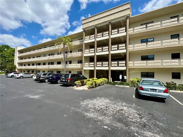 6070 80th St N Unit 311, Saint Petersburg, FL 33709