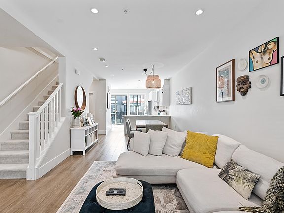 5th image of 13260 236th St #40