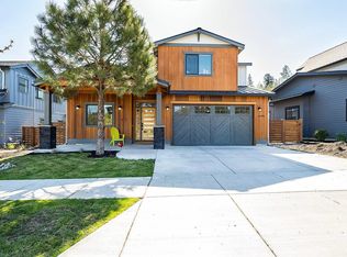 61188 Bachelor View Rd, Bend, OR 97702