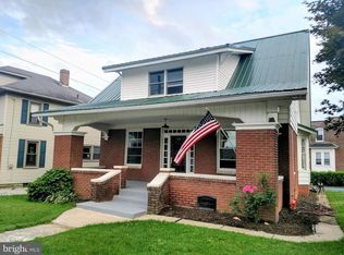 21 Ridge Ave, Hanover, PA 17331