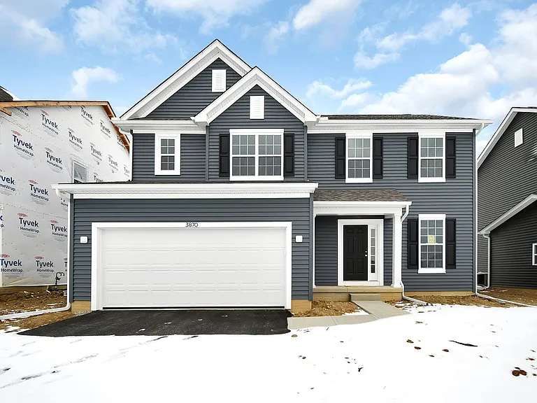 3870 Eagles Landing Dr — Photo 2