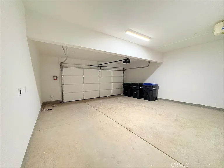 8439 Bickmore Ave — Photo 14