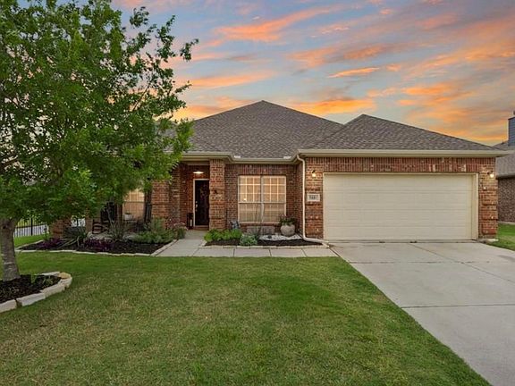 2nd image of 5601 Lincolnwood Dr