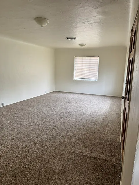 2 bed, 1162 sqft, $1,675 — Photo 4