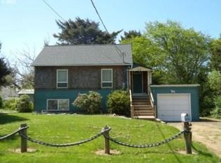 19320 1st Ave, Rockaway Beach, OR