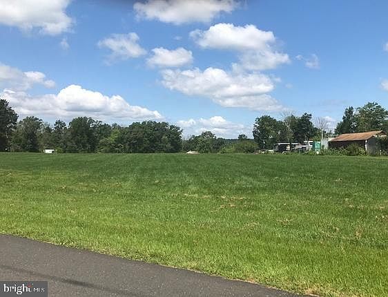 2nd image of 3060 State Rd
