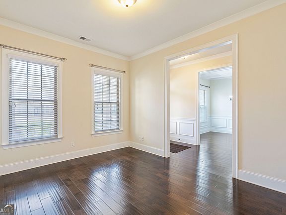 3rd image of 6857 Louis Dr