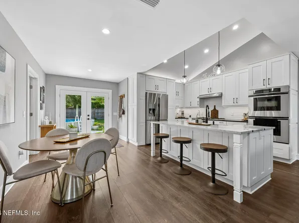 1728 MAYVIEW Road, Jacksonville, FL 32210