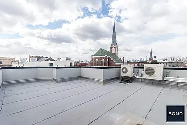 Rented by Bond New York