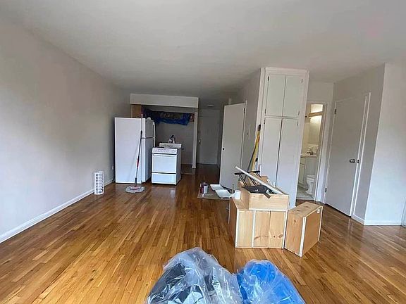 4th image of 38-26 114th St #3