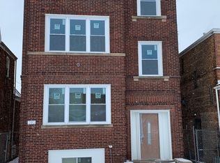 10214 S Eberhart Ave, Chicago, IL 60628