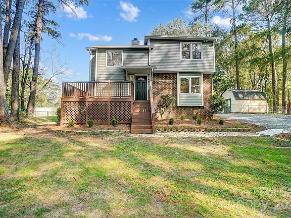 2nd image of 4850 Country Oaks Dr