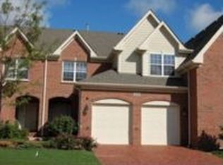 1008 Hickory Dr, Western Springs, IL
