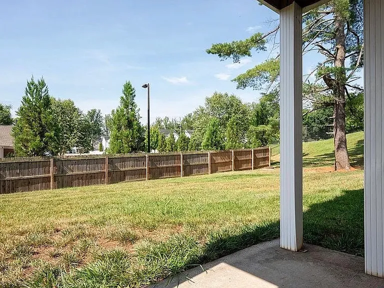 1223 Villa Ln #G — Photo 15