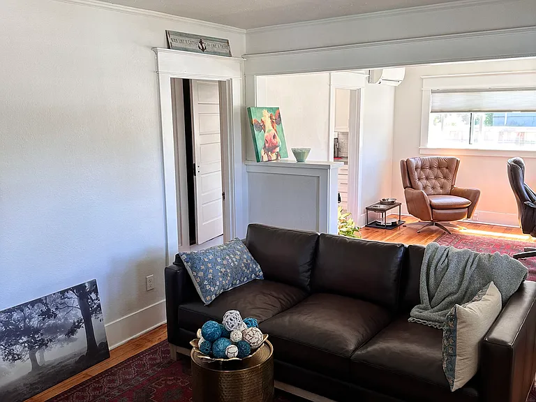 7822 N Wabash Ave — Photo 6