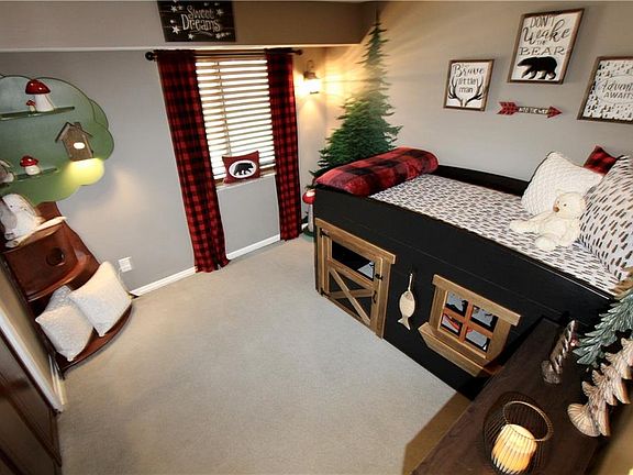 5th image of 9570 Cove Dr Unit E13