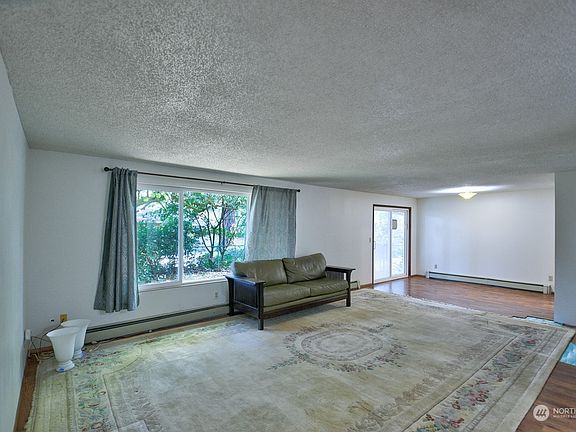4th image of 4220 23rd Avenue NE
