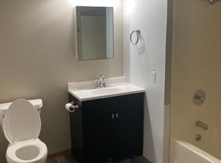 1405 Seneca St #3, Storm Lake, IA 50588