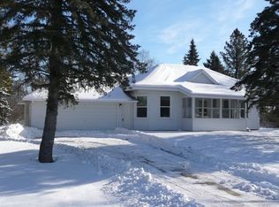 310 Wright St, Lyndon Station, WI 53944