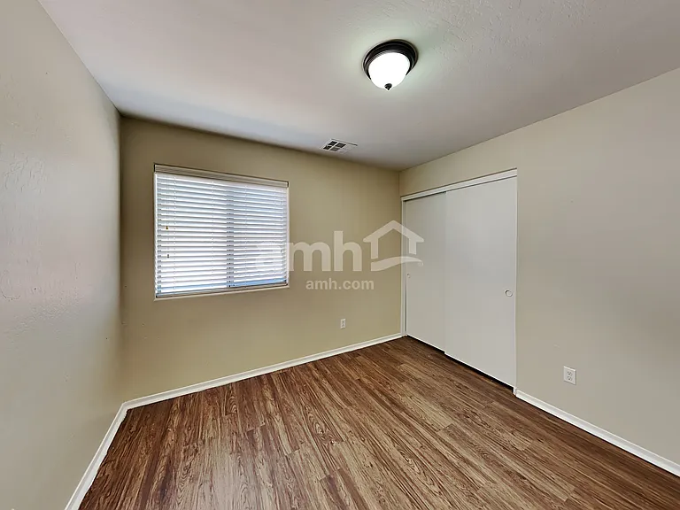 25841 W Miami St — Photo 23