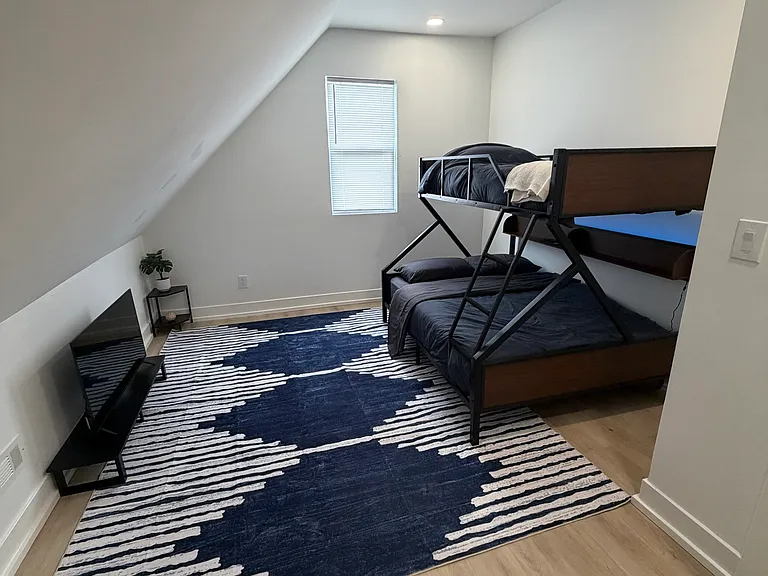 1747 S Meridian St #1747 — Photo 9