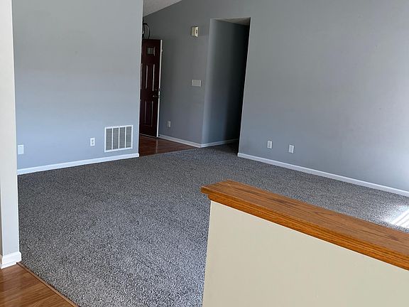 5th image of 7323 Thornmill Ct