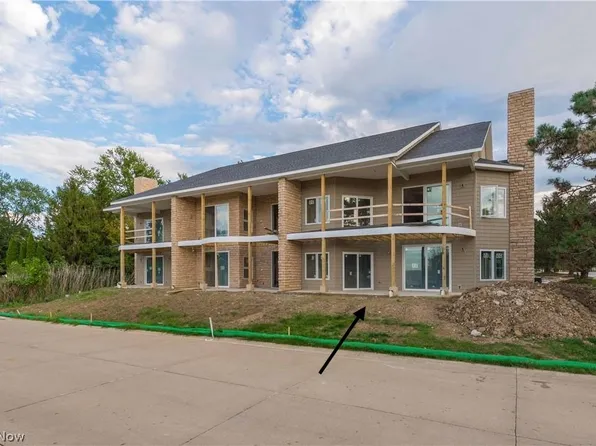 2781 Whispering Shores Dr, Vermilion, OH 44089