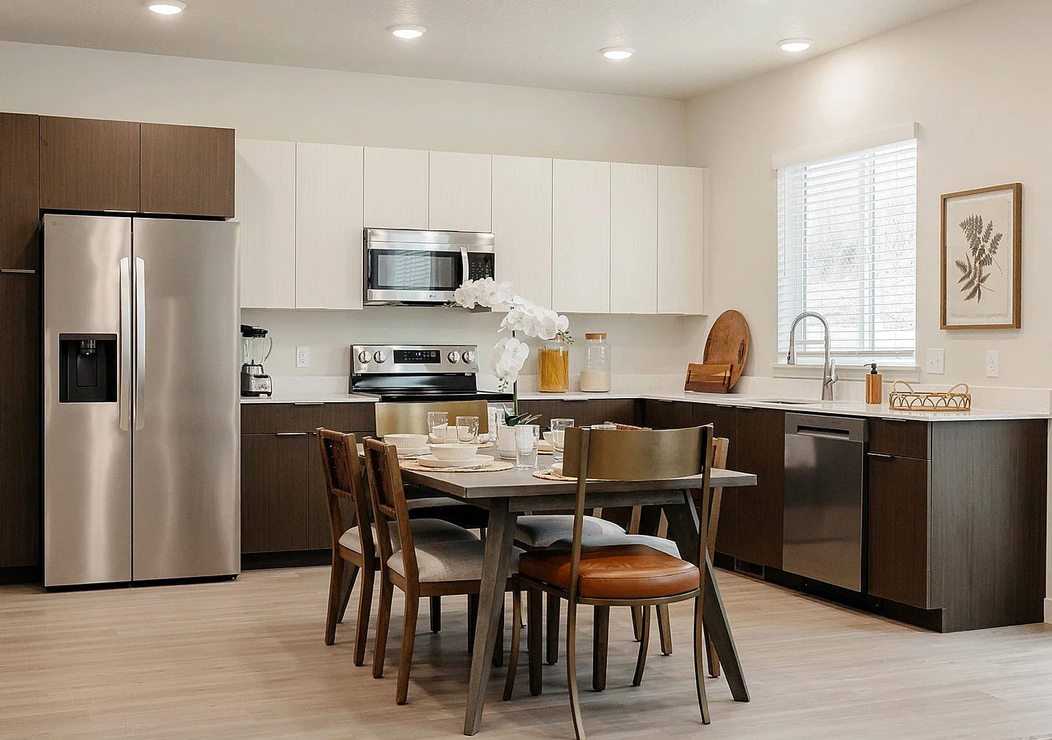Railrunner Townhomes — Photo 3