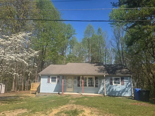 3198 Quail Meadow Estates Rd, Sophia, NC 27350