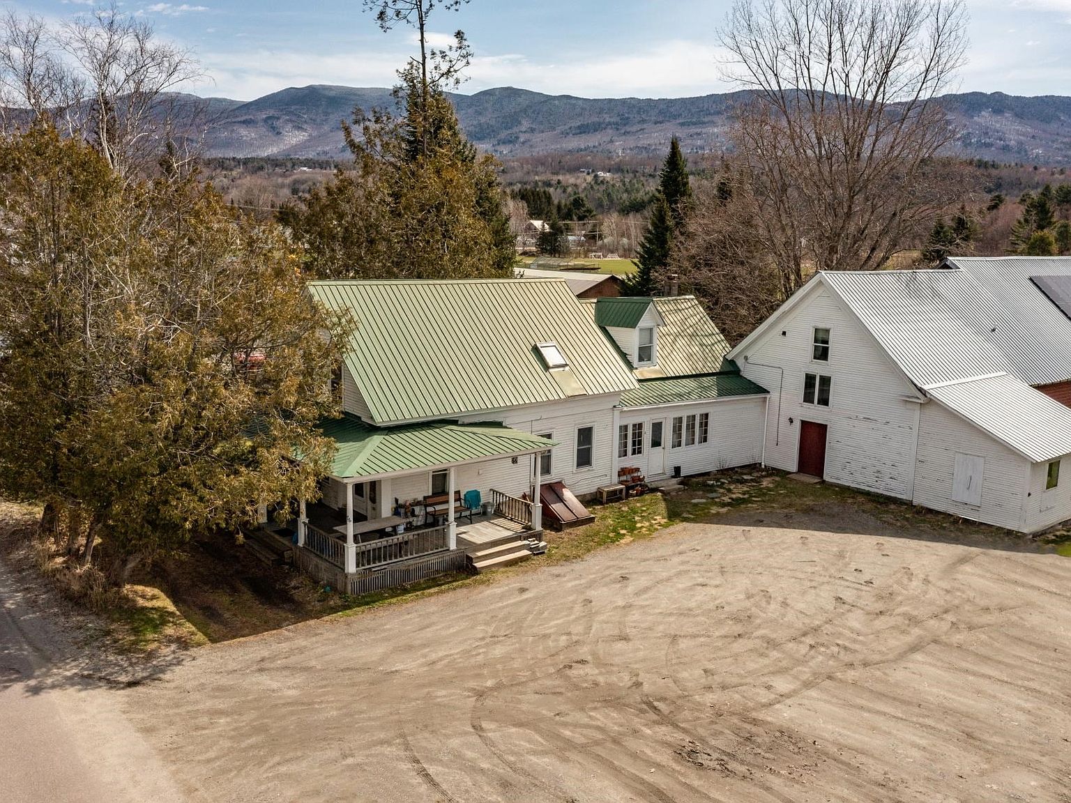 76 Maple Street, Waterbury Center, VT 05677 Zillow