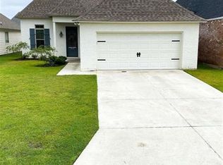 10395 Grand Plaza Dr, Denham Springs, LA 70726