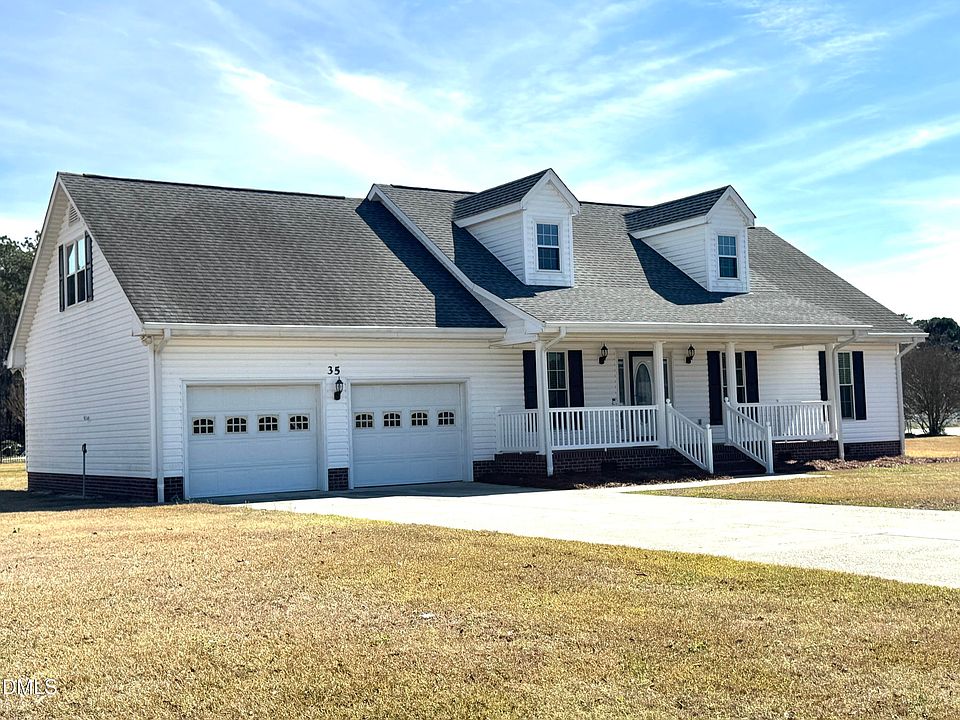 1st image of 35 Oak Hill Dr