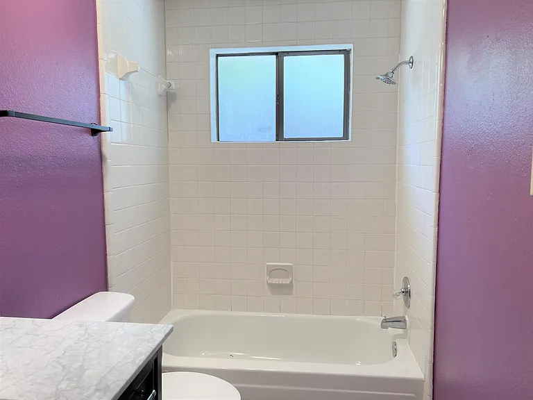 505 Valley Spring Dr — Photo 7