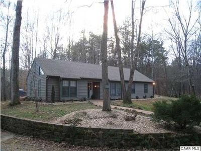 995 Stillwater Ln, Earlysville, VA, 22936