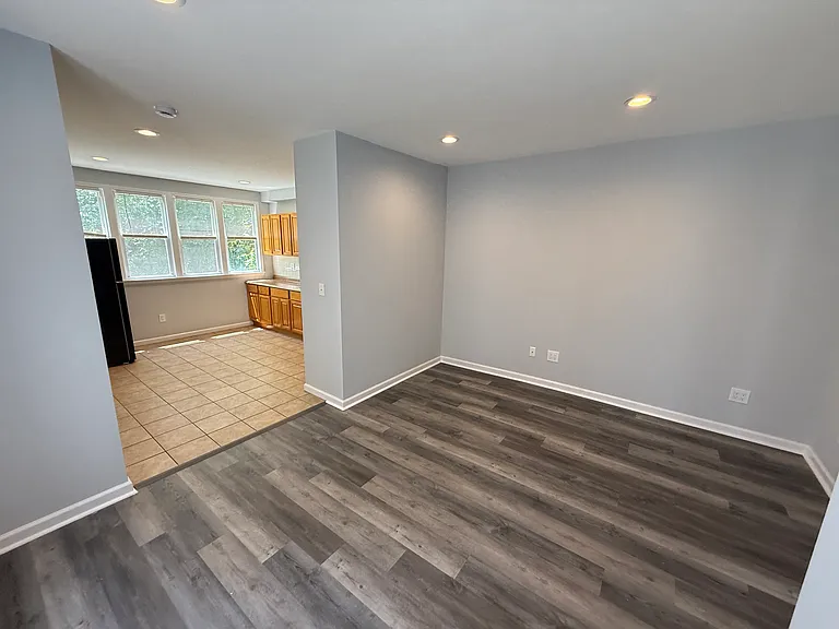 2 bed, 1.0 bath, 600 sqft, $1,250 — Photo 7