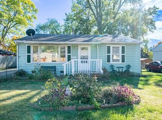 522 Jennings Ave, Farmington, IL 61531