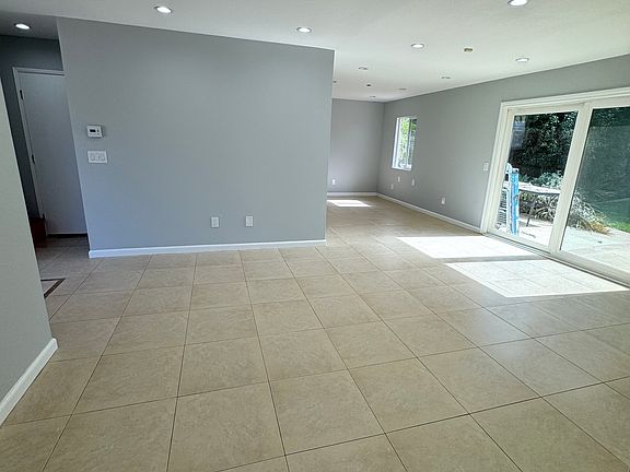 3rd image of 23744 Kittridge St
