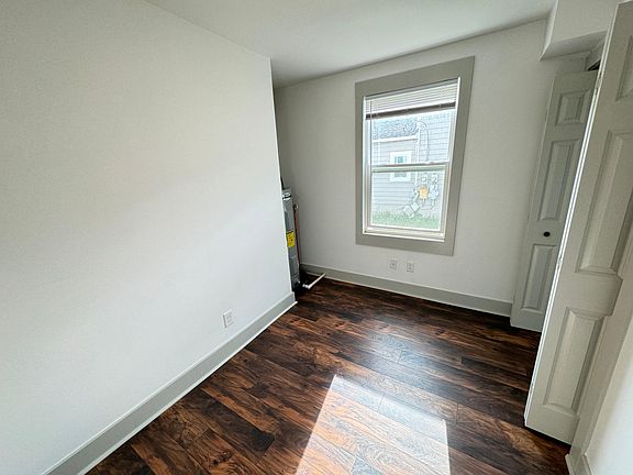4th image of 1810 E 13th St APT A
