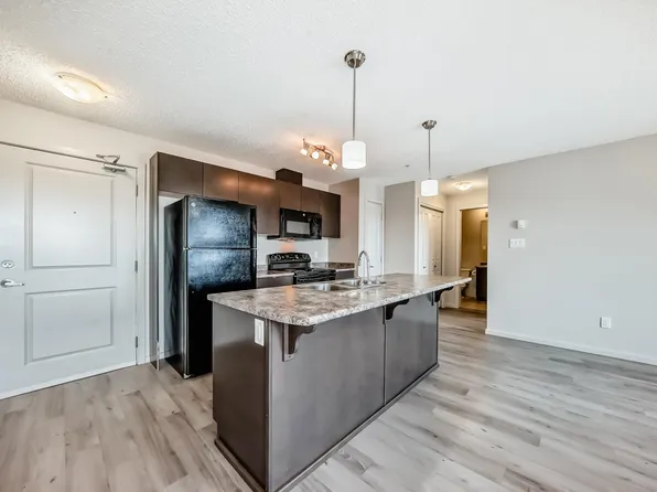 344 Windermere Rd NW #332, Edmonton, AB T6W 2P2